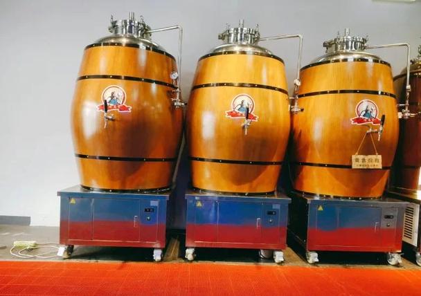 民乐餐饮啤酒酿造设备怎么选？开精酿酒吧别花冤枉钱